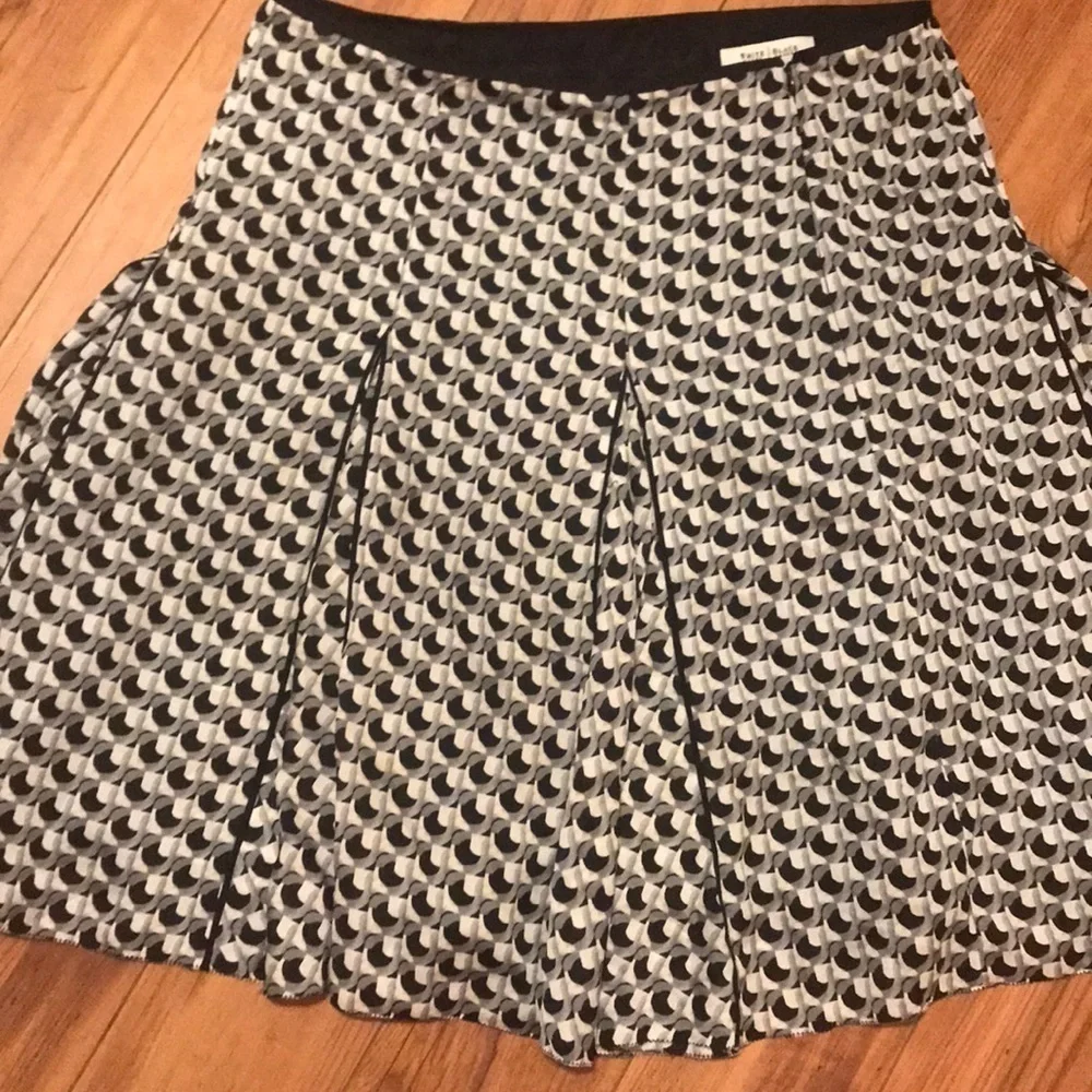 Vintage White House Black Market Geometric Pattern Skirt Full Flare::NWT::
